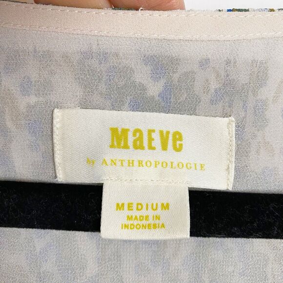 Maeve Anthropologie Avery Pleated Peasant Blouse‎ Women M Floral V Neck Boho - Picture 3 of 4